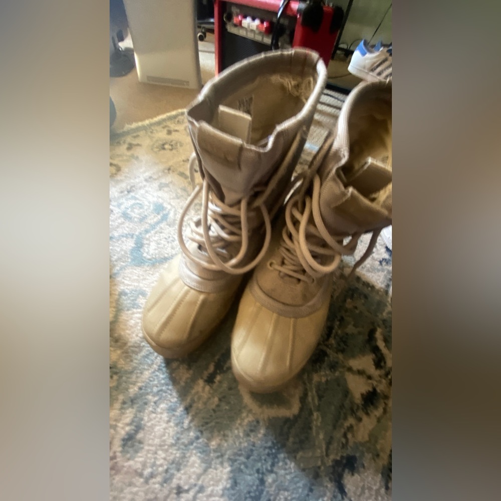 Yezzy boots originales 100%✅✅✅